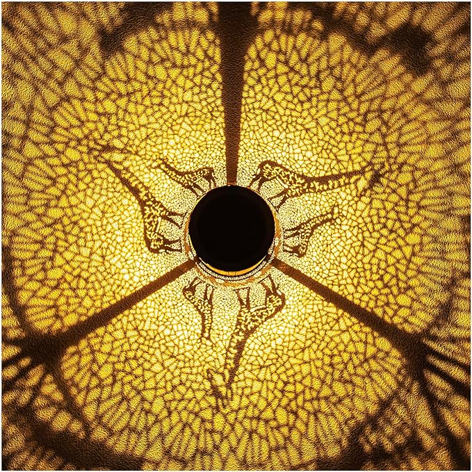 Giraffe Solar Lanterns Outdoor Waterproof Hanging Solar Lights Giraffe Gifts for Women Men Metal Decorative LED Giraffe Lanterns for Garden DecorYardPatioLawnTabletopPathwayLandscape