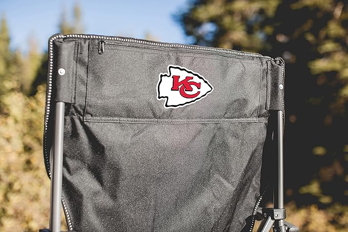 Picnic TIME NFL Unisex-Adult NFL Outlander Folding Camping Chair with Cooler Heavy Duty Beach Chair