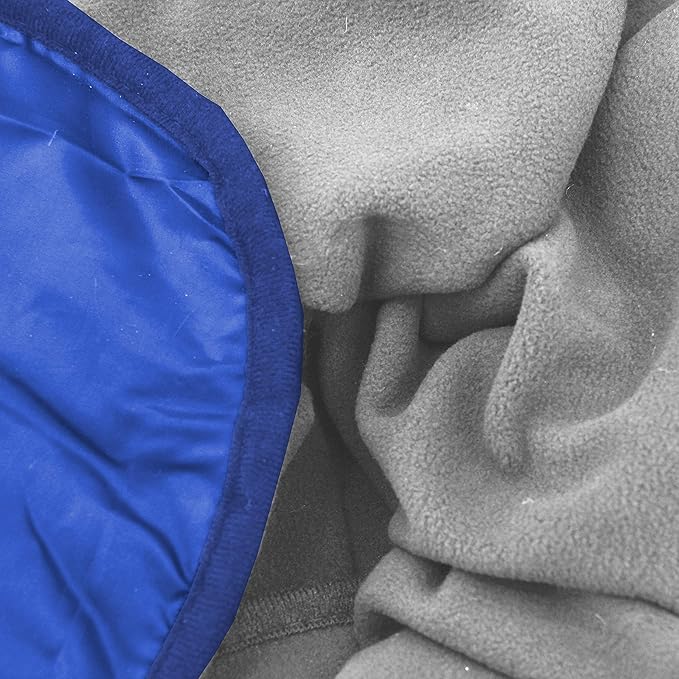 Threadart Outdoor Rainproof &amp Windproof Thick Stadium Blanket | for Camping Picnic Sports Festivals Football Baseball Concerts Parks Beach 55 x 79