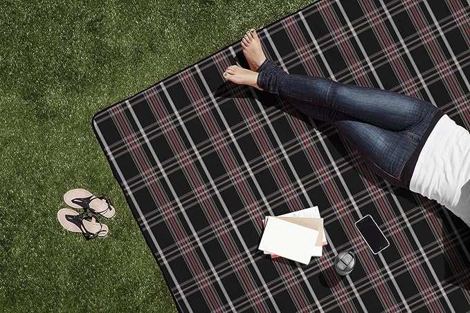 ONIVA - a Picnic Time Brand - Blanket Tote XL Outdoor Picnic Blanket - Beach Blanket - Camping Blanket