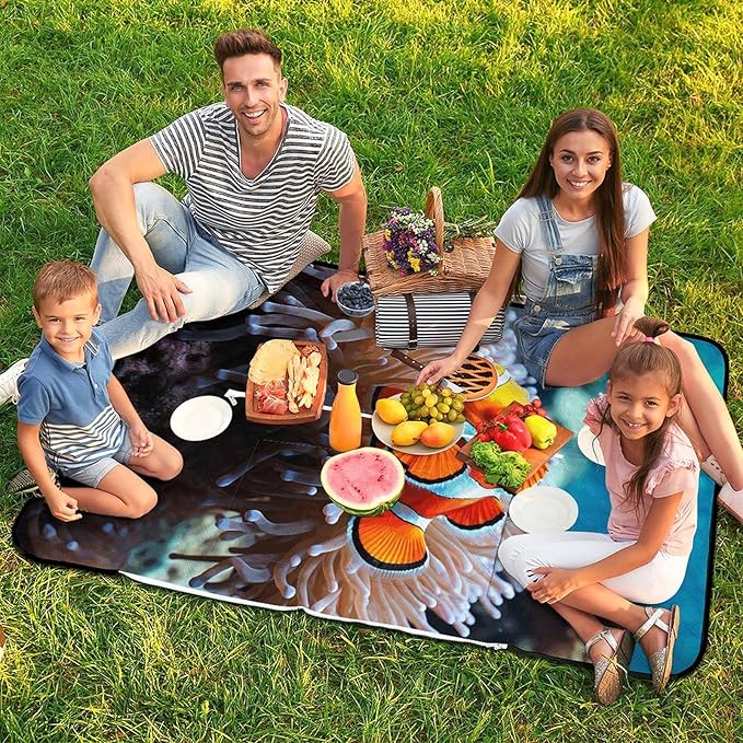 Zipper Clown Fish Style Picnic Mat Suitable for Travel Camping Park Or Home Use