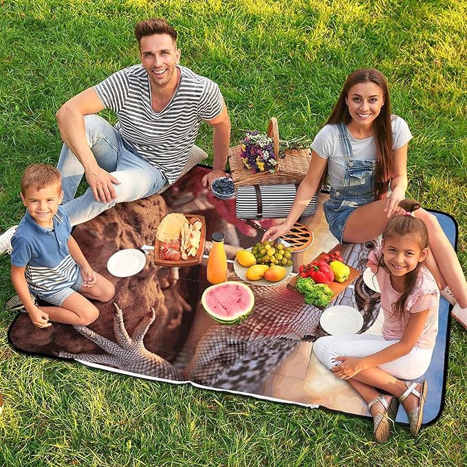 Zipper White Lizard Style Picnic Mat Suitable for Travel Camping Park Or Home Use