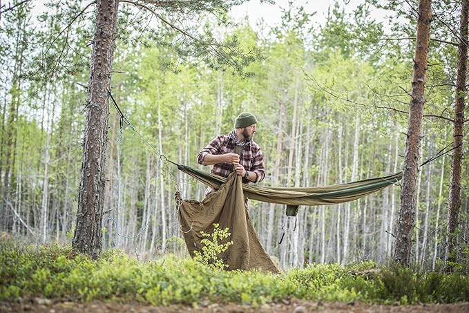 Helikon-Tex Swagman Roll Military Poncho - Multi-purpose Poncho &amp Emergency Poncho - Survival Gear - Woobie Blanket &amp Jacket
