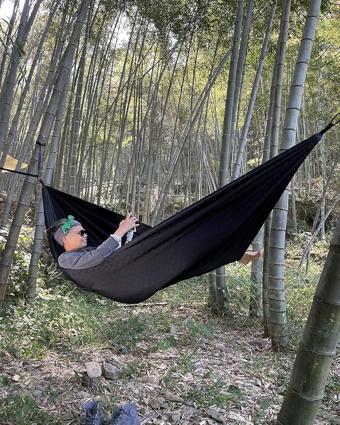 Sunyear Camping Hammock 4 Season Quilted Winter Hammock- Cozy and Durable Best for Cold Weather