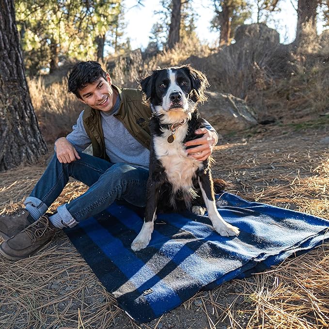 Arcturus Military Wool Blanket - Warm Thick Washable - Great for Outdoors Camping Stadium Blanket Picnics Travel - Car &amp Bushcraft Survival Kits