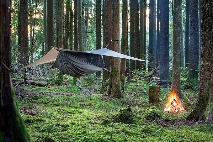 Hennessy Hammock - Ultralite Backpacker Series - Compact Favorites on The Long Trails