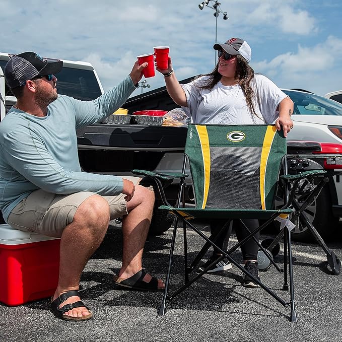 Kijaro Sports Fan Folding Chair 26 L x 35.5 W x 37 H Green Bay Packers