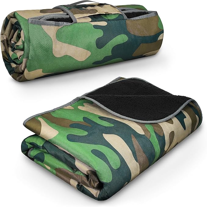 Tirrinia Waterproof Outdoor Blanket with Sherpa Lining Windproof Triple Layers Warm Comfy Foldable for Camping Stadium Beach Picnic Grass Concerts Car Dog 51''X 59'' &amp 59''X 80''